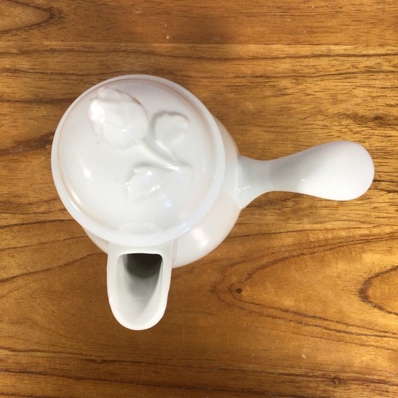 Vintage Porcelain Lidded Creamer Syrup Server - 8oz - Picture 6 of 8